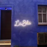 La Blu Di Via Silvano 8 3* モンフォルテ・ダルバ
