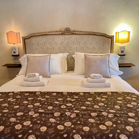 La Blu Di Via Silvano 8 3* Monforte dʼAlba