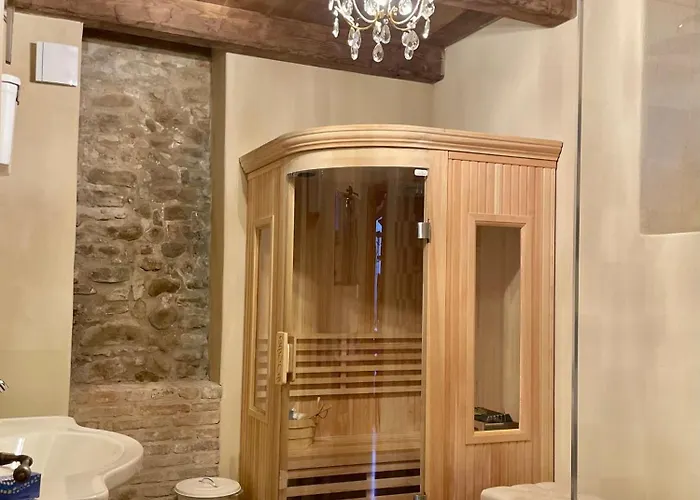 La Blu Di Via Silvano 8 3*