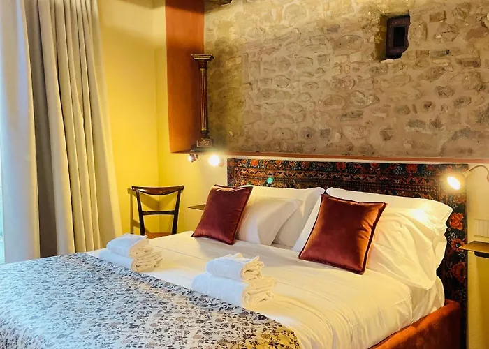 La Blu Di Via Silvano 8 3* Monforte dʼAlba